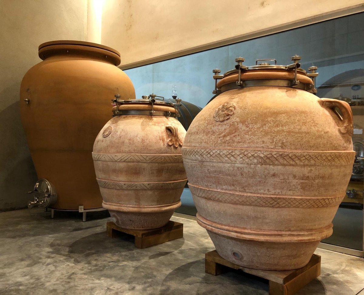 Ageing in amphora